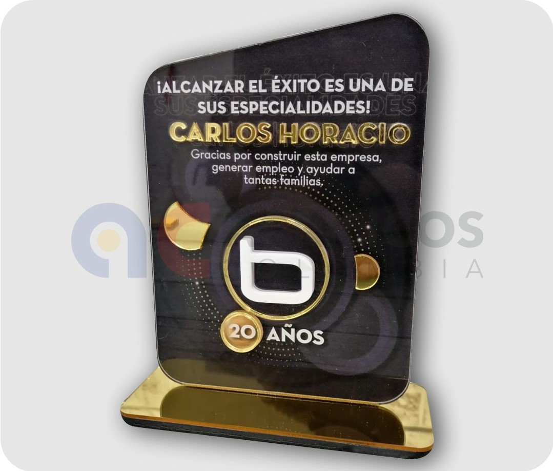 Placas Conmemorativas en Bogotá: En madera, acrílico